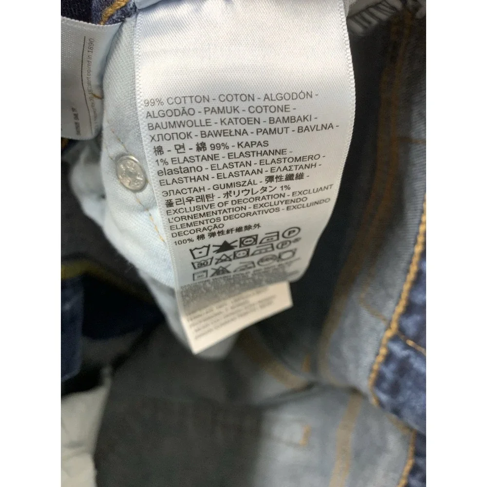 Levis please check